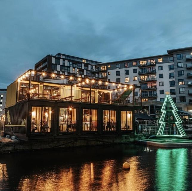 Deluxe River Canal View & Free Secure Parking! Leeds  Kültér fotó