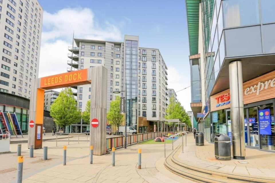 Deluxe River Canal View & Free Secure Parking! Leeds  Kültér fotó