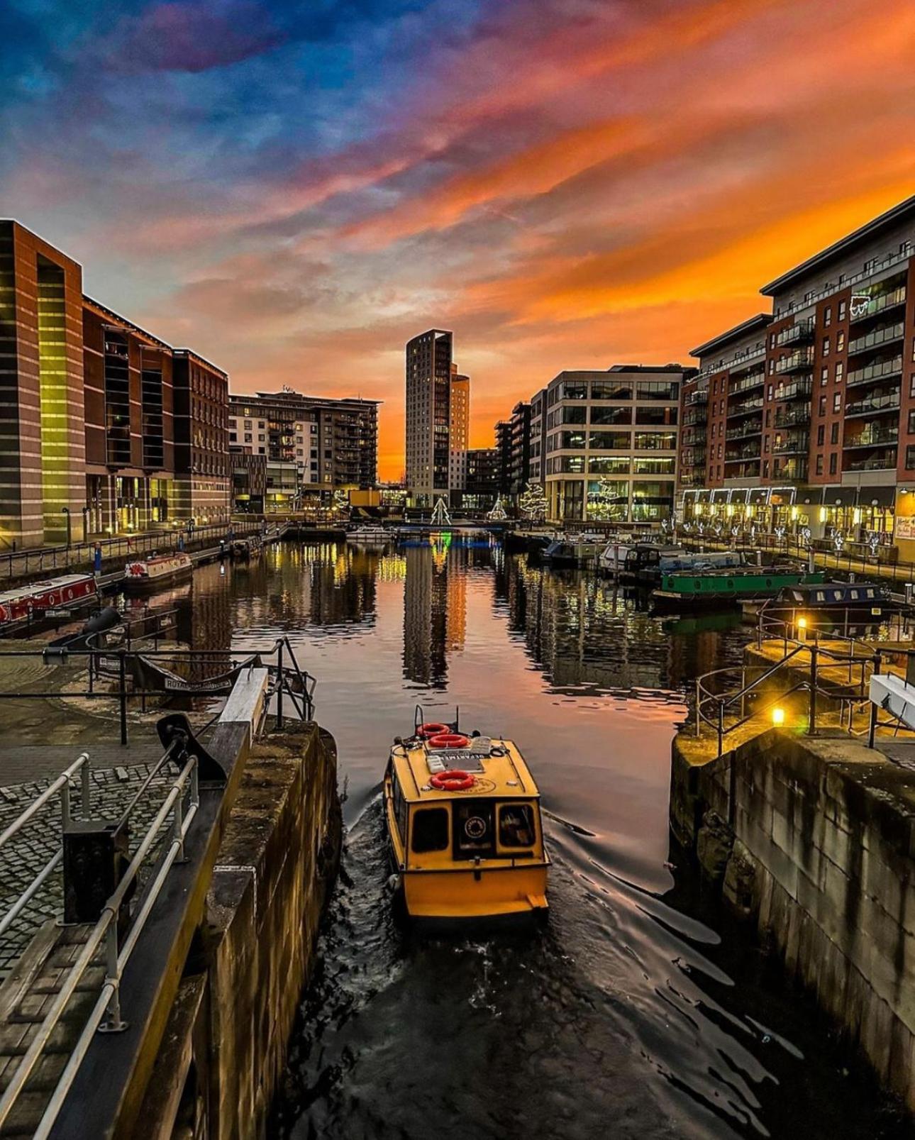 Deluxe River Canal View & Free Secure Parking! Leeds  Kültér fotó
